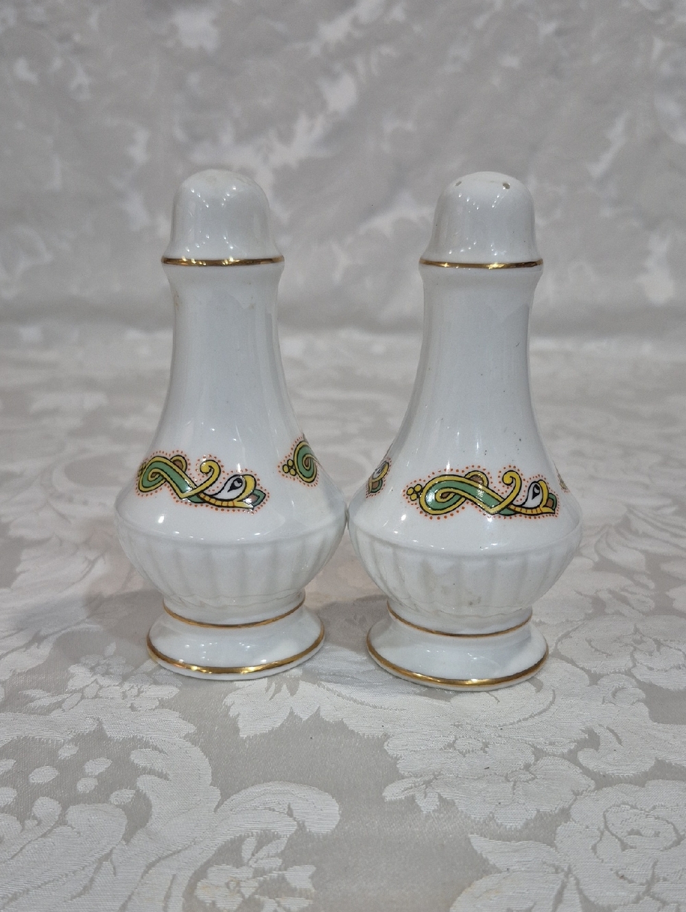 Royal Tara Vintage Salt And Pepper Shakers Made In Ireland